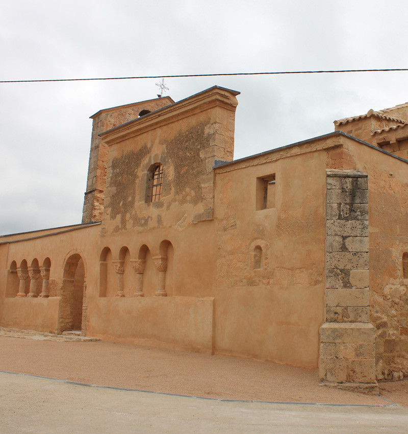 Iglesia de Paones--(Soria)